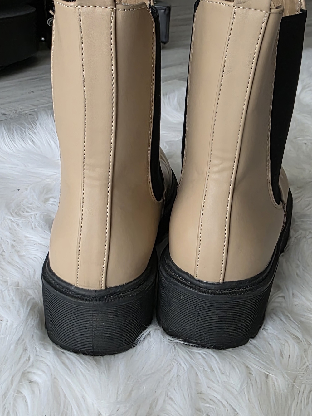 MIA Tan Chelsea Platform Booties with Black Elastic - Picture 2 of 9